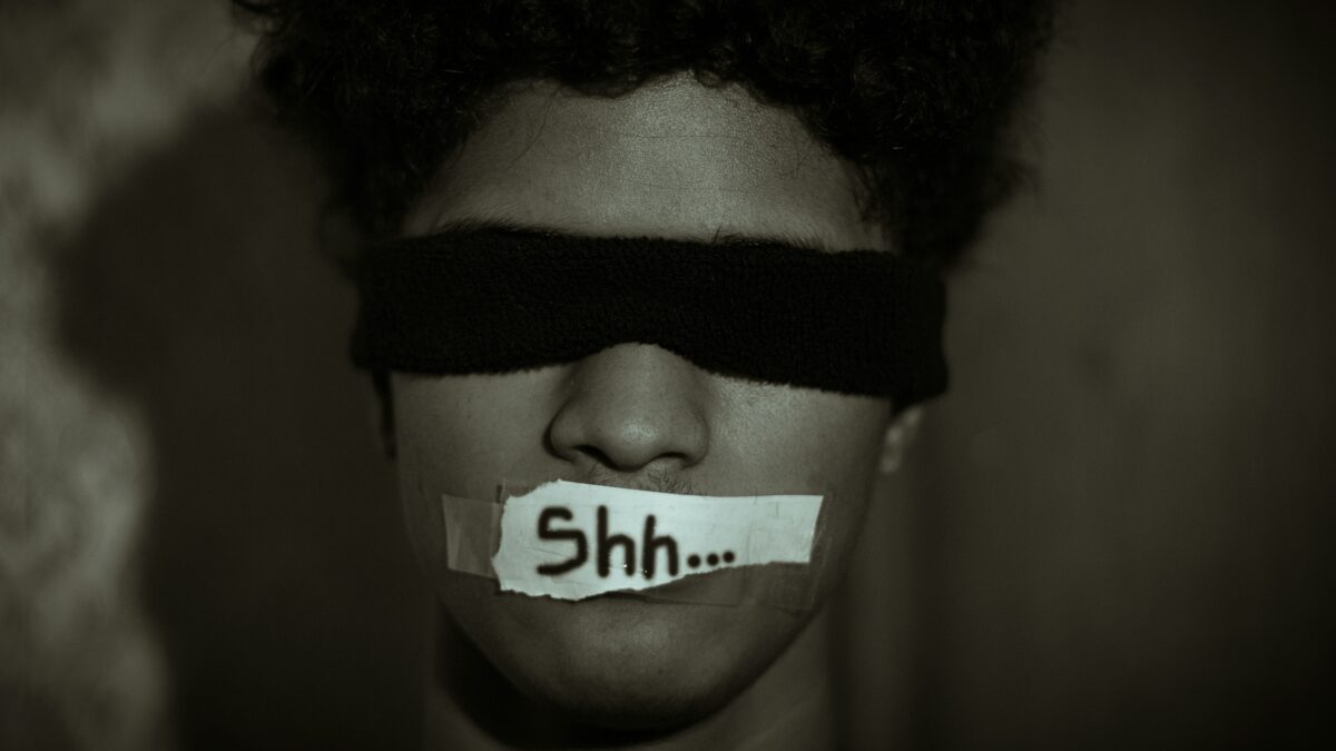#SlamtheStigma: How to Write Slam Poetry and Speak What Hurts